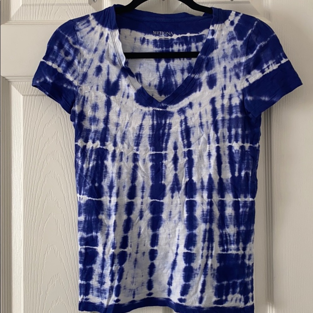Blue and white tie dye t-shirt